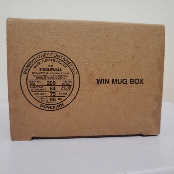 Macaw Mates Mug, The Mountain NEW - Picture 4 of 4